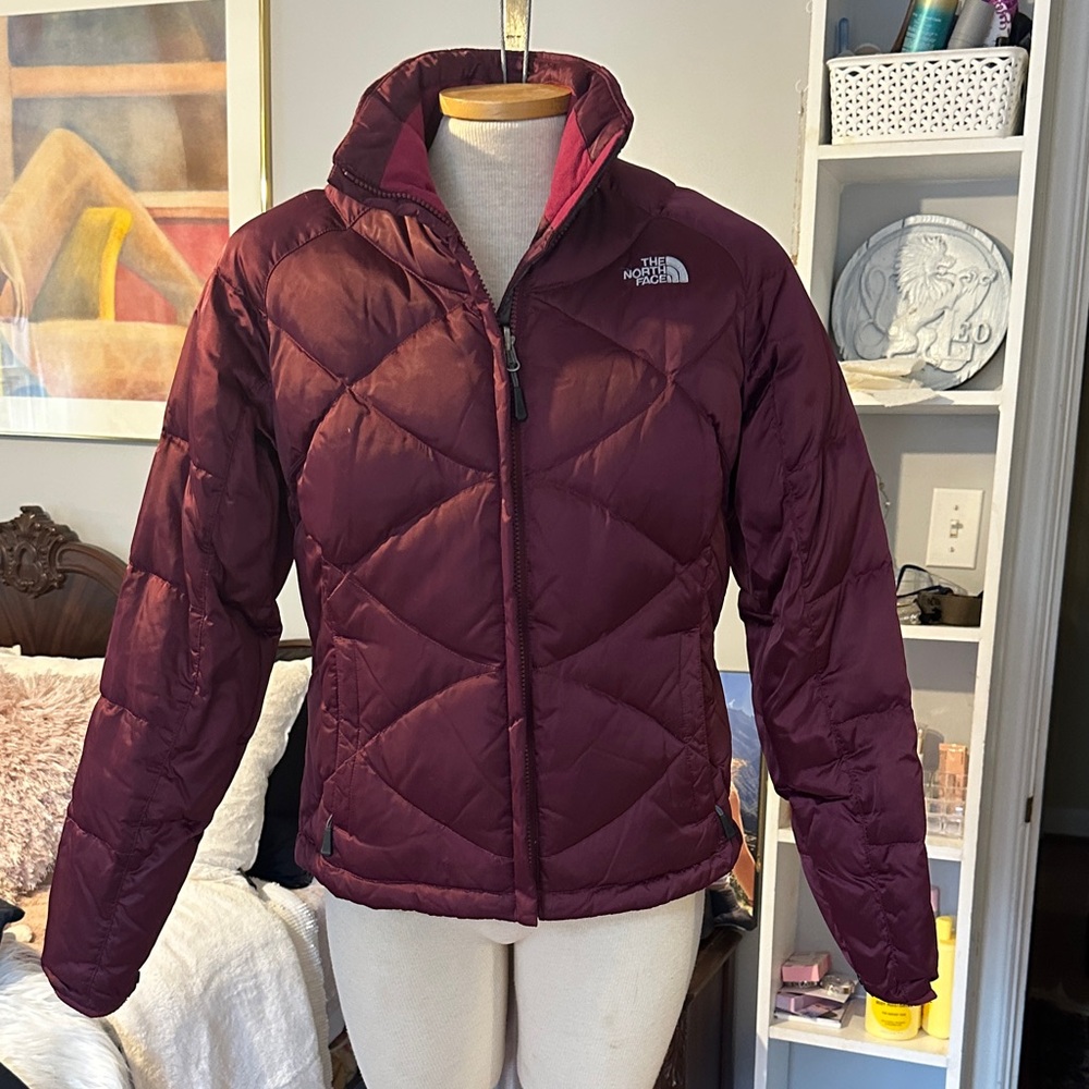 The North Face Women's Maroon Puffer Jacket